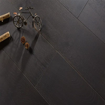 As tábuas de carvalho europeu estão disponíveis em diferentes qualidades?